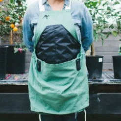 The Roo Gardening & Harvest Apron -Stark Bro's Sales Store 4523 960x960 1